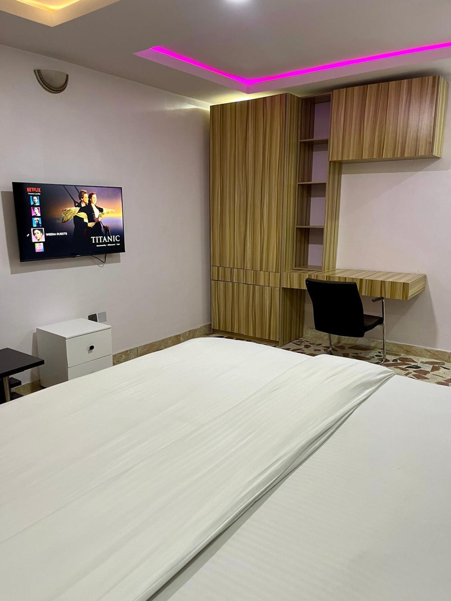 Weena Hotel & Resort Лагос Экстерьер фото